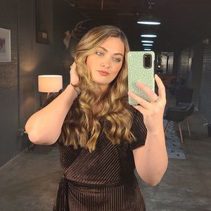 Meet your Posher, Marissa